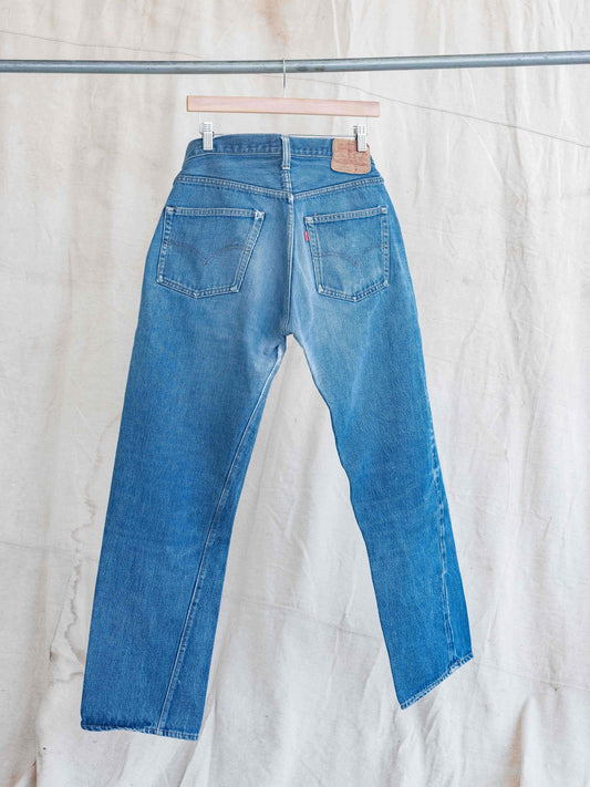 1980’s Levi’s Dark Mid Redlines Twisting Tracks 501s-33W