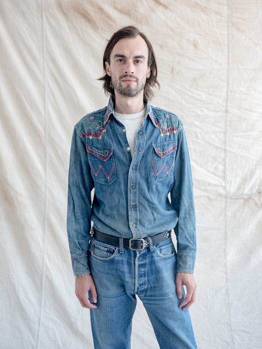 1960’s Wrangler Blue Bell Embroidered Hippie Slant Pocket Snap Shirt