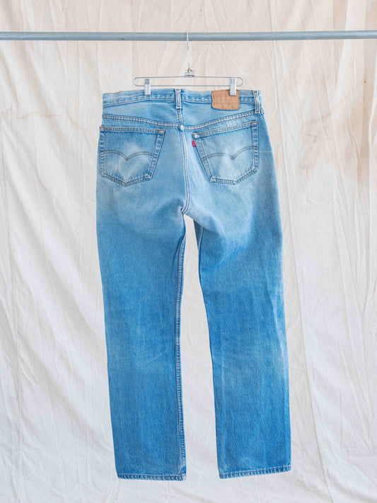 1980’s Light Midwash with Character Levi’s 501-36W