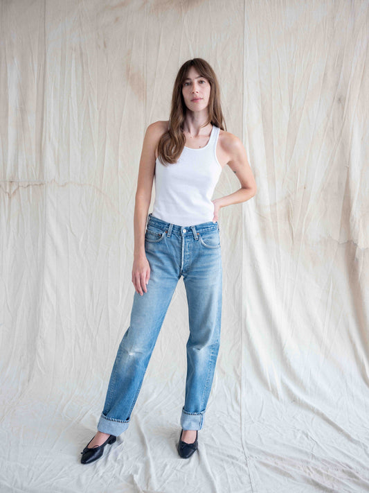 1980’s Mid to Lightwash Whiskered and Worn Levi’s 501s-30W