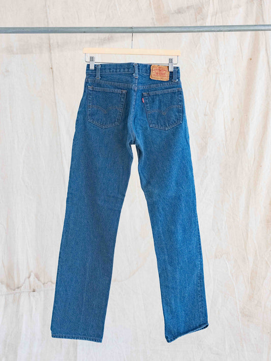 1980’s Dark and Clean Levi’s 701s 28W