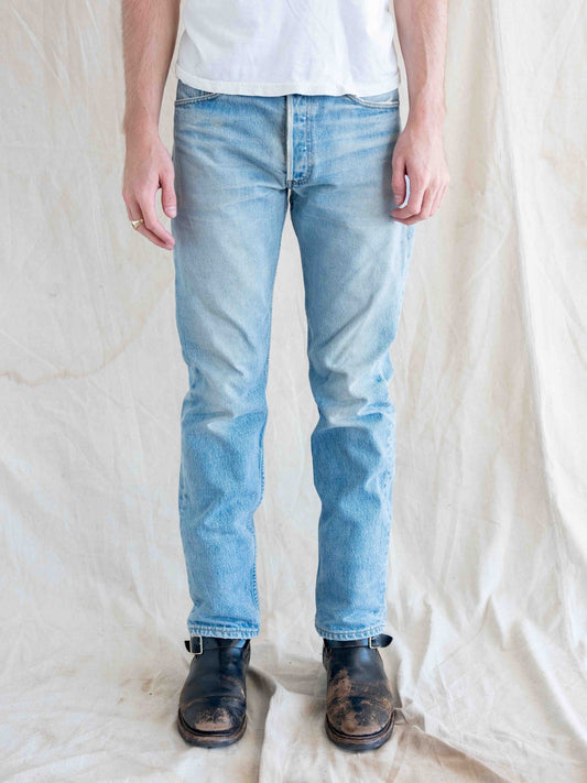 1990’s Lightwash Faded Levi’s 501s 32W