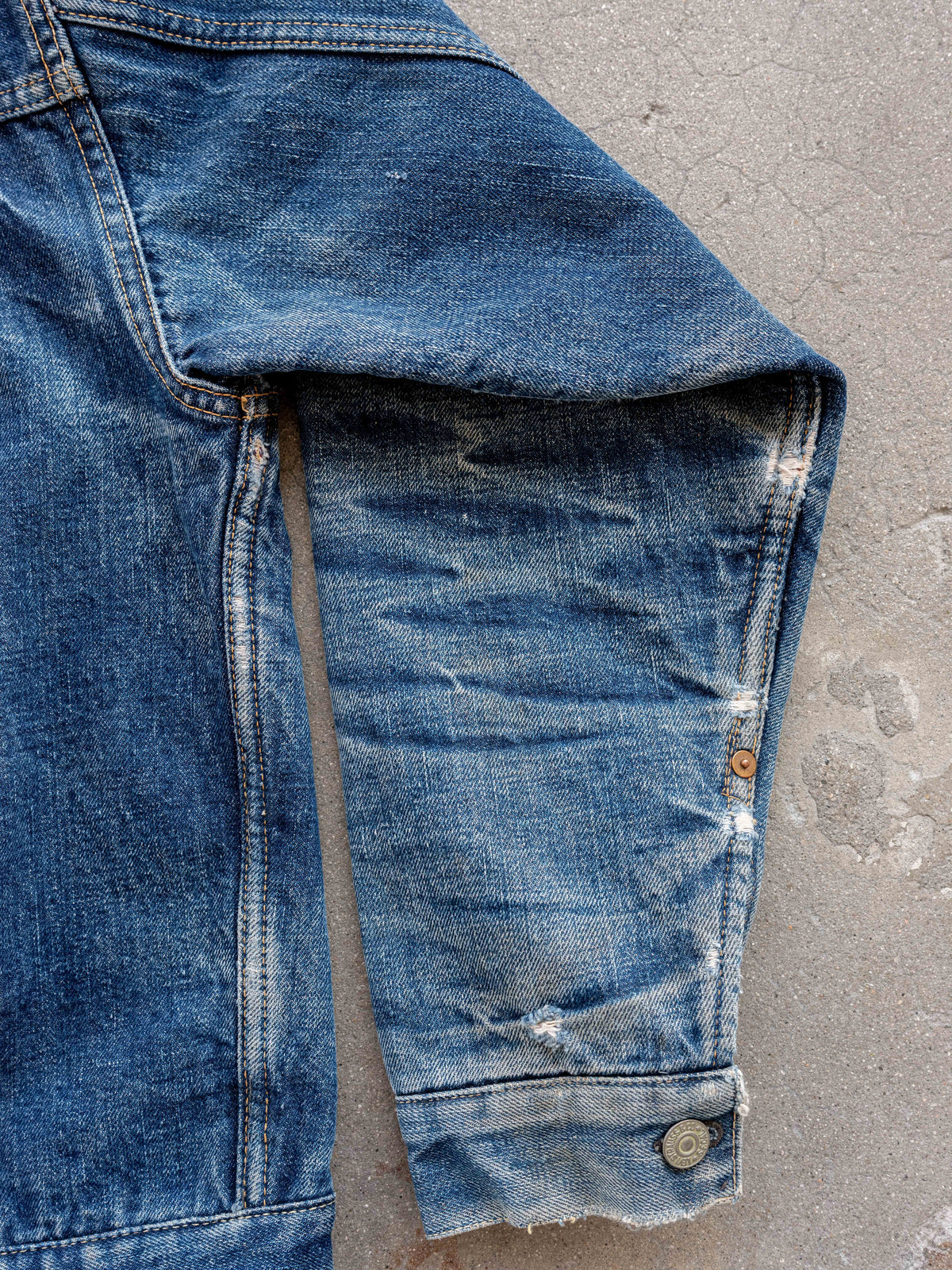 1940's Levi's 506XX Type One Jacket with Full Jerky Patch and Insane Wear (Size 40 Medium)
