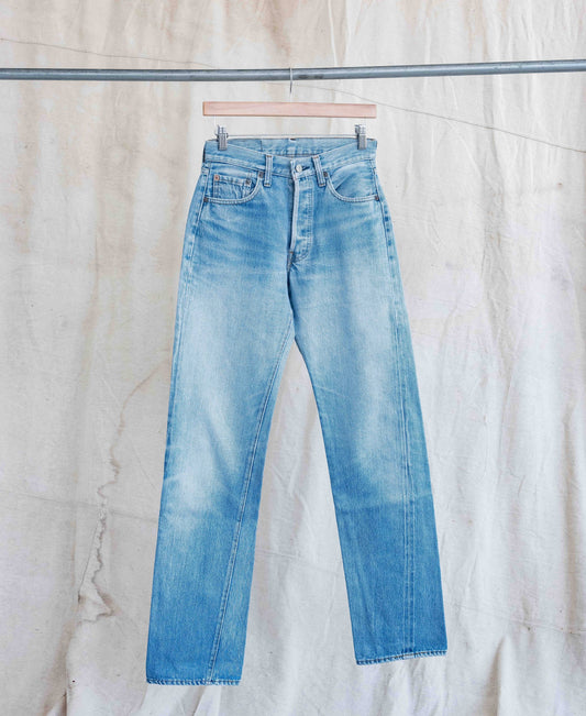 1980’s Levi’s Light Wash Redlines 501s-28W