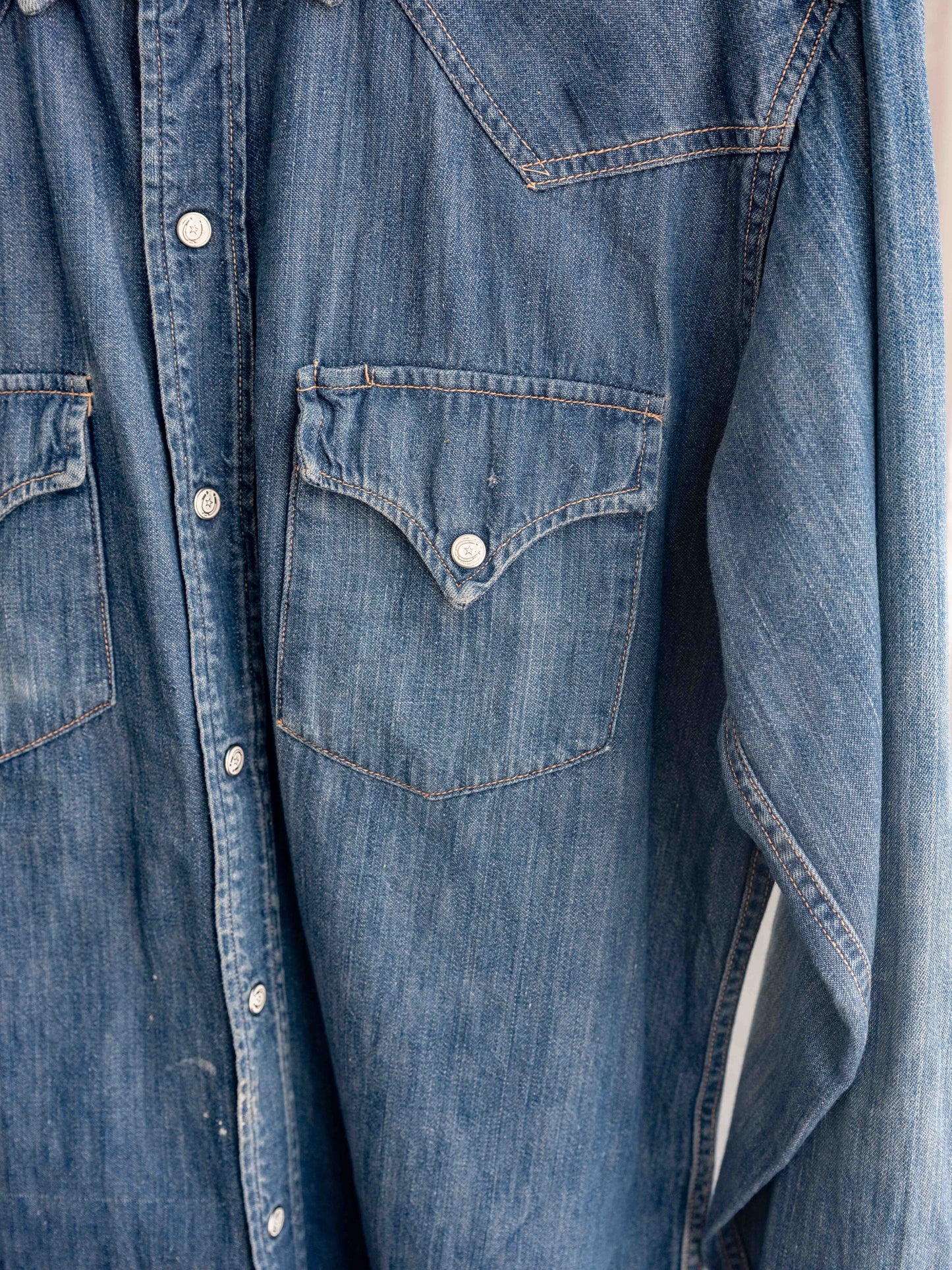 1940’s Longhorn Well Worn Denim Snap Shirt