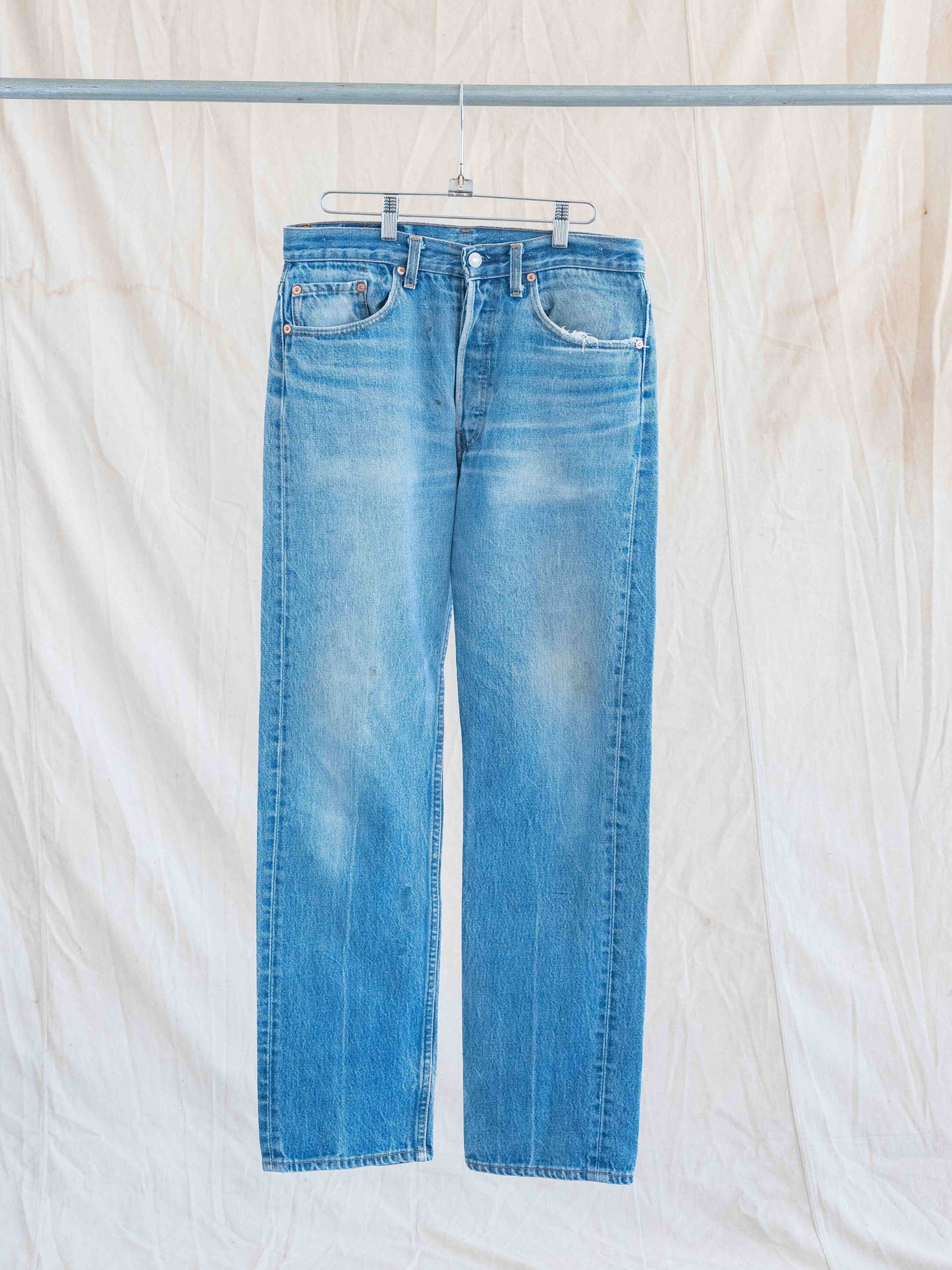 1980’s/1990’s Whiskered and Faded Grunge Levi’s 501-32W
