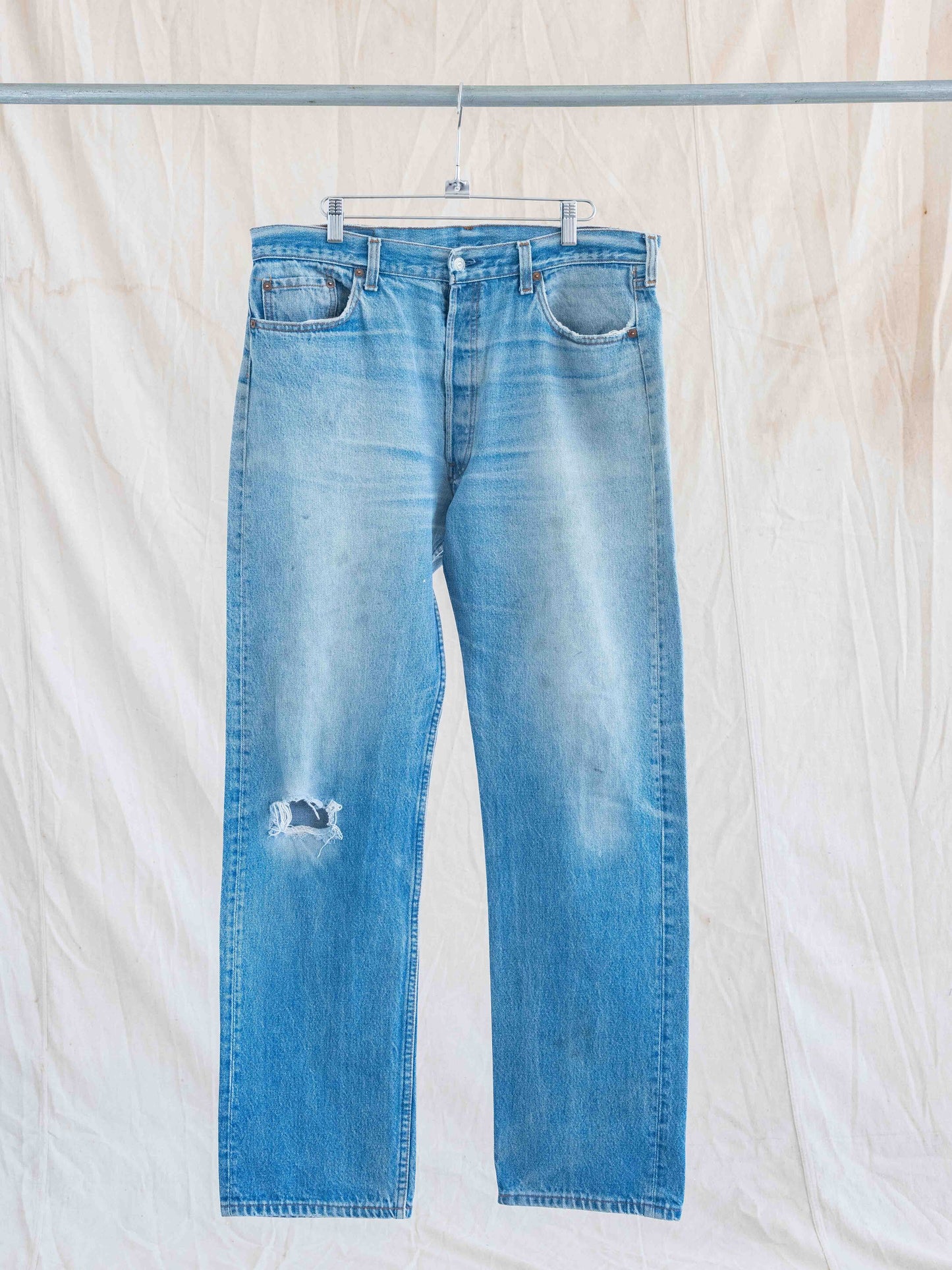 1980’s Light Midwash with Character Levi’s 501-36W