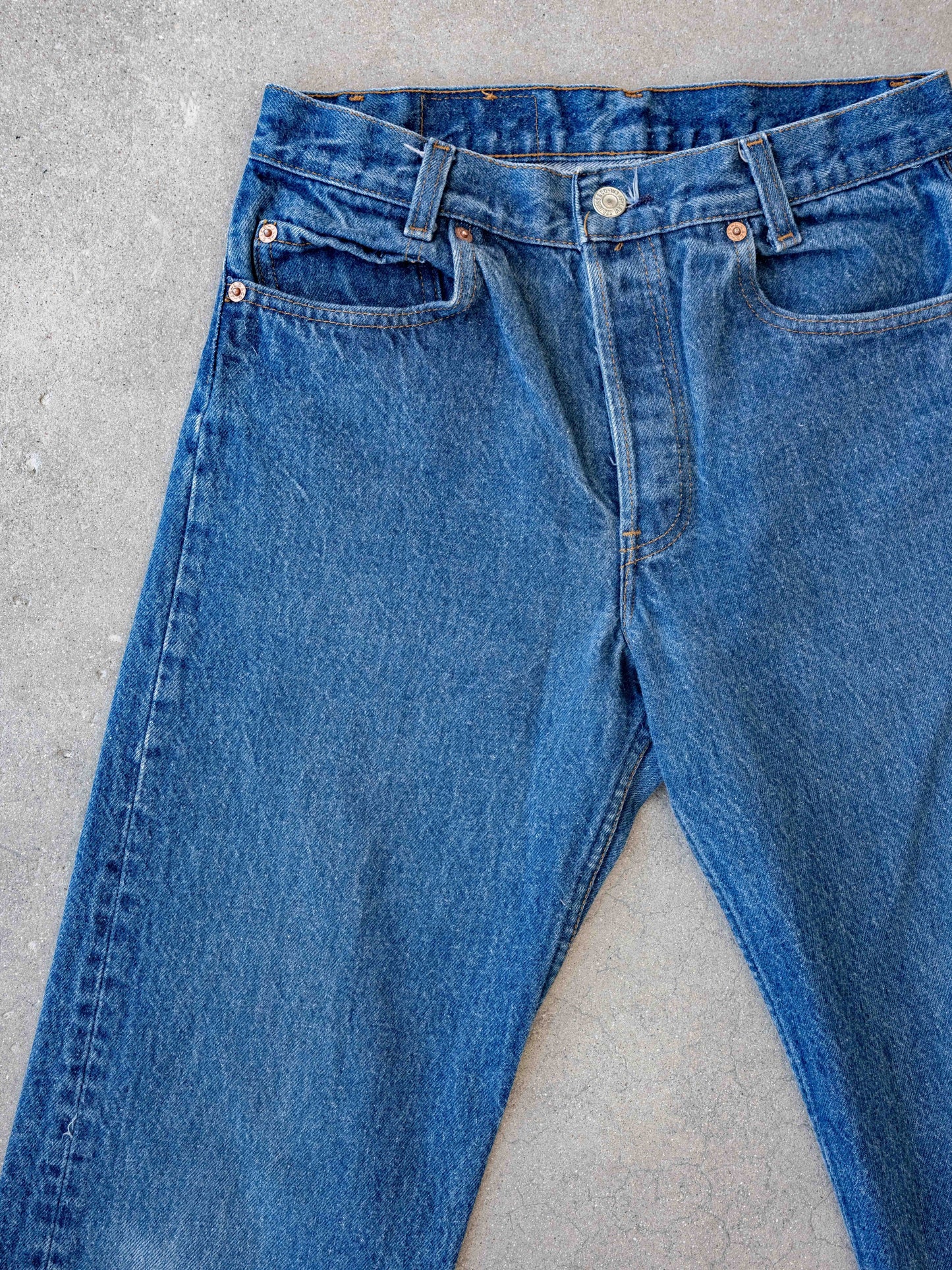1990’s Dark Levi’s 701 Student Fit-28W