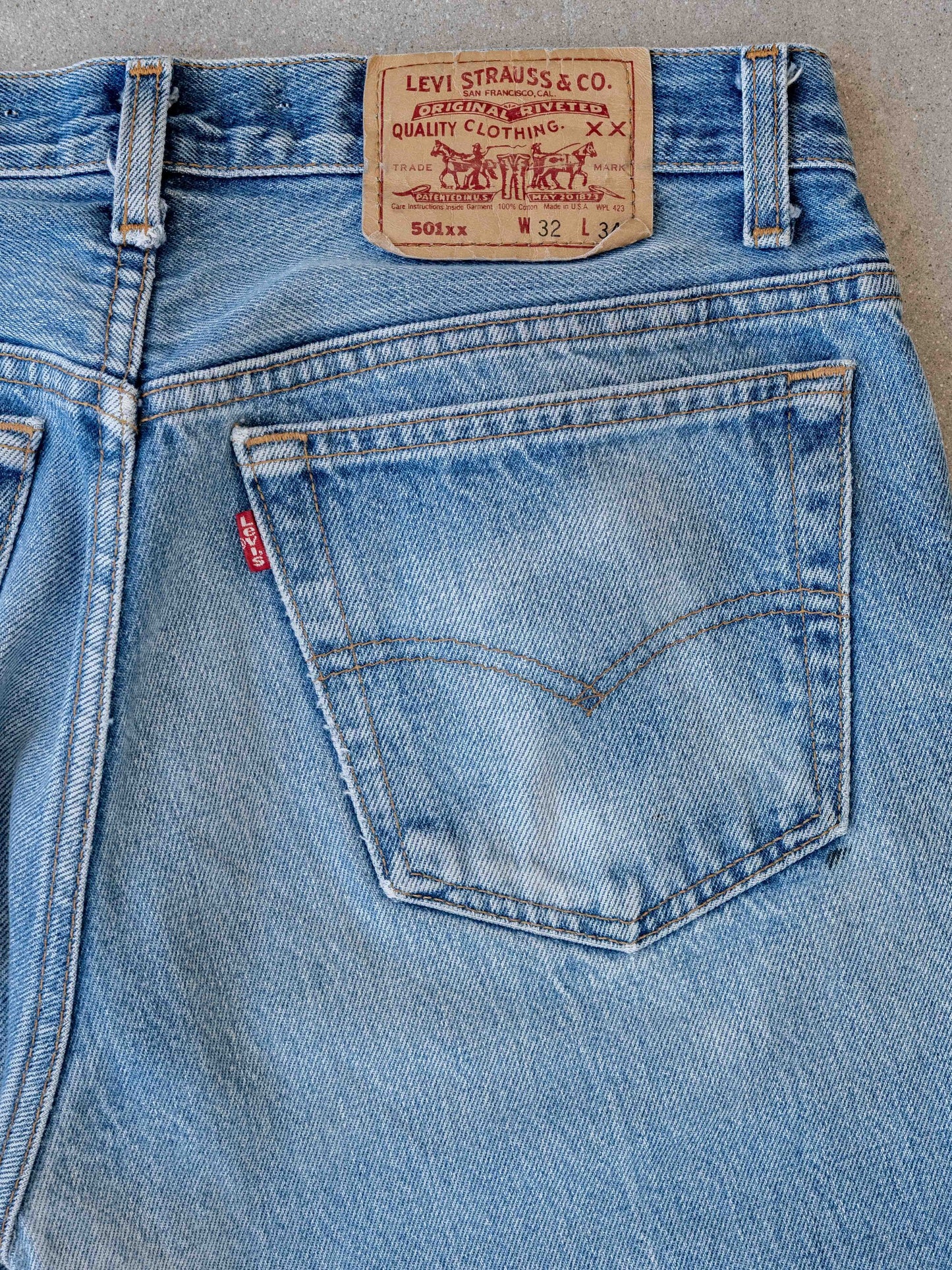 1980’s/1990’s Whiskered and Faded Grunge Levi’s 501-32W