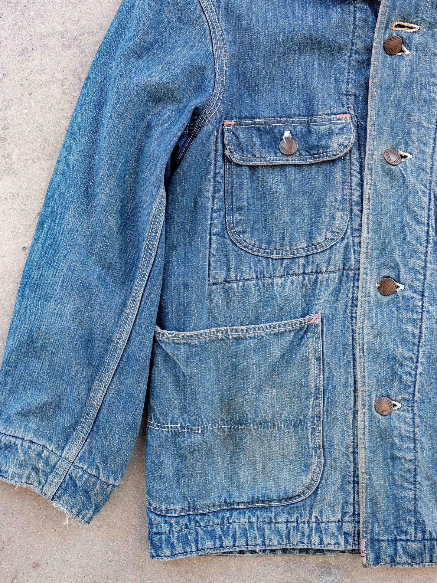 1950’s/1960’s Unbranded Tattered and Stained Chore Coat