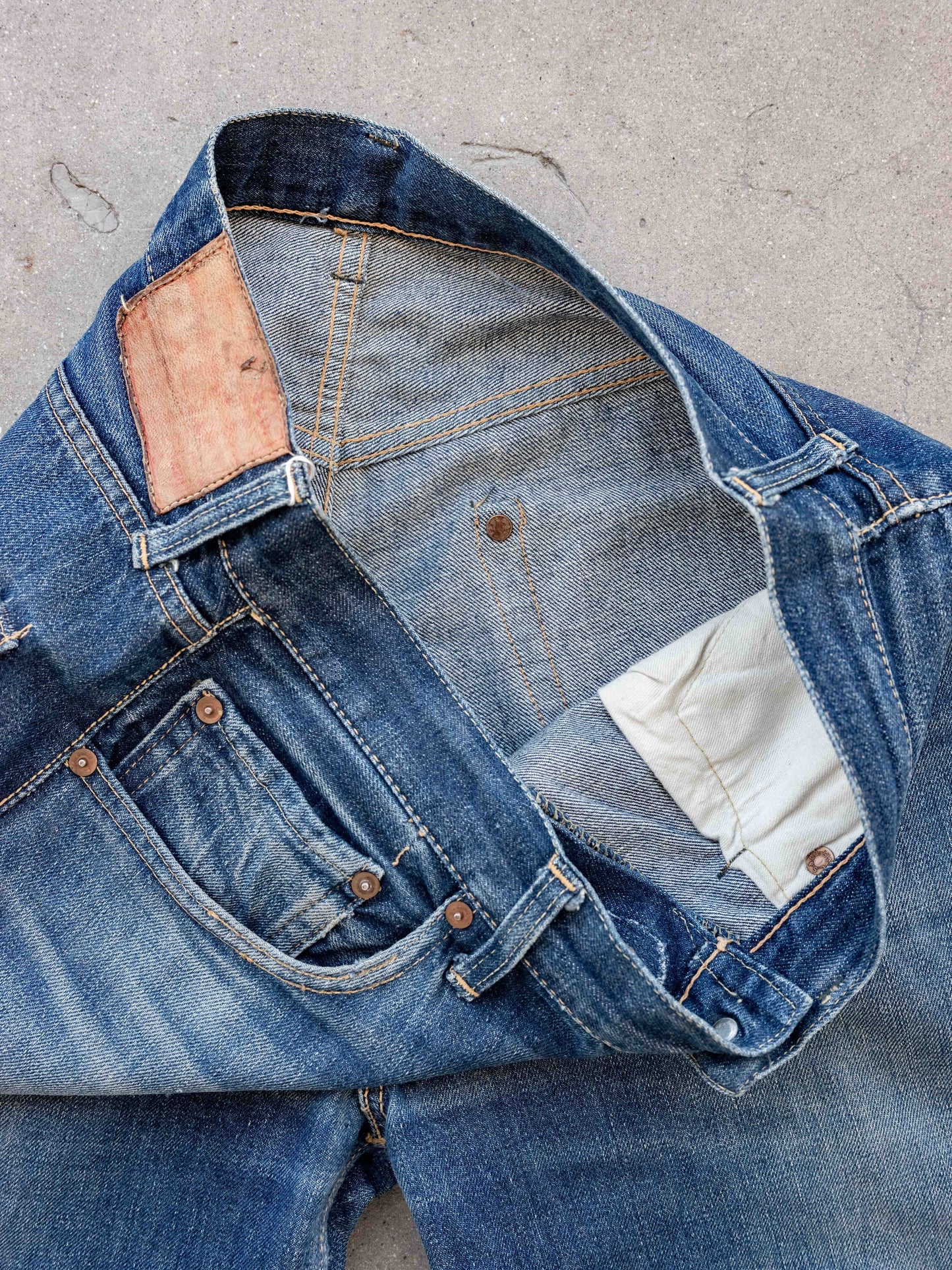 1950's Dark Soft Leather Patch Levi's 501-32W