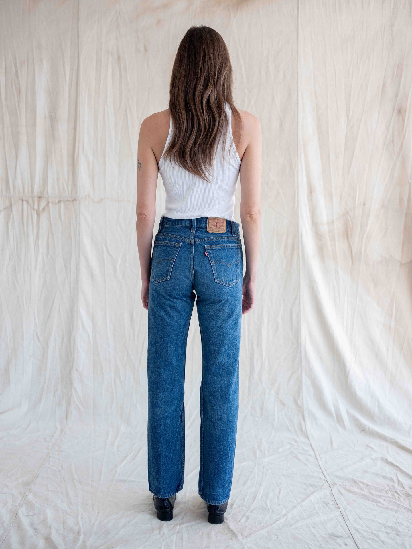 1990’s Dark Levi’s 701 Student Fit-28W