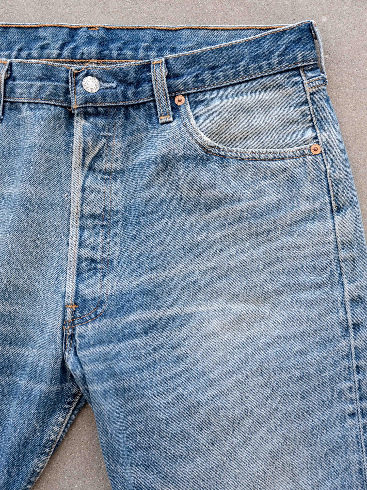 1990’s Whiskered Midwash Levi’s 501s 36W