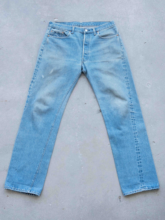 1980’s Light and Dirty Levi’s 501 Redlines 34W