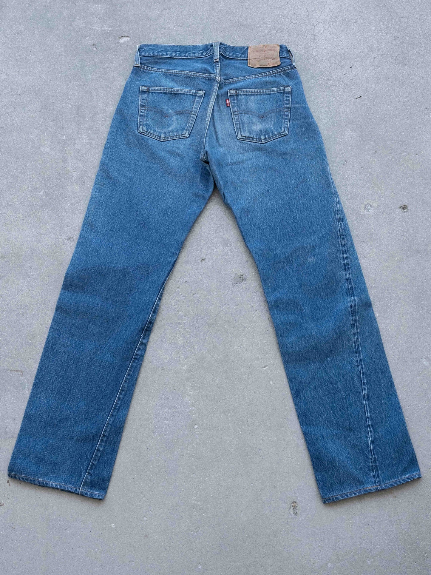 1980’s Solid Deep Indigo Levi’s 501 Redlines 31W