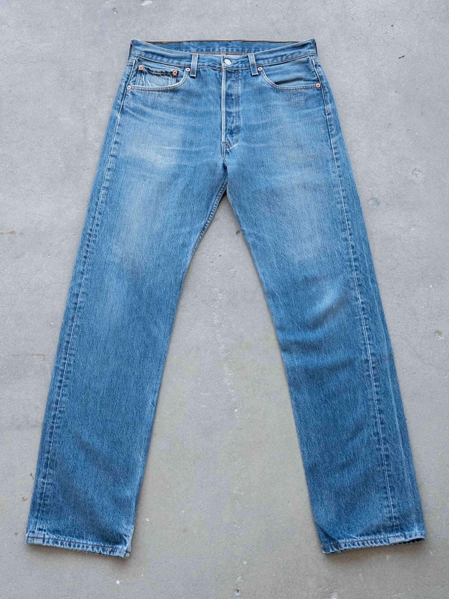 1990’s Classic Dark Midwash Levi’s 501 34W