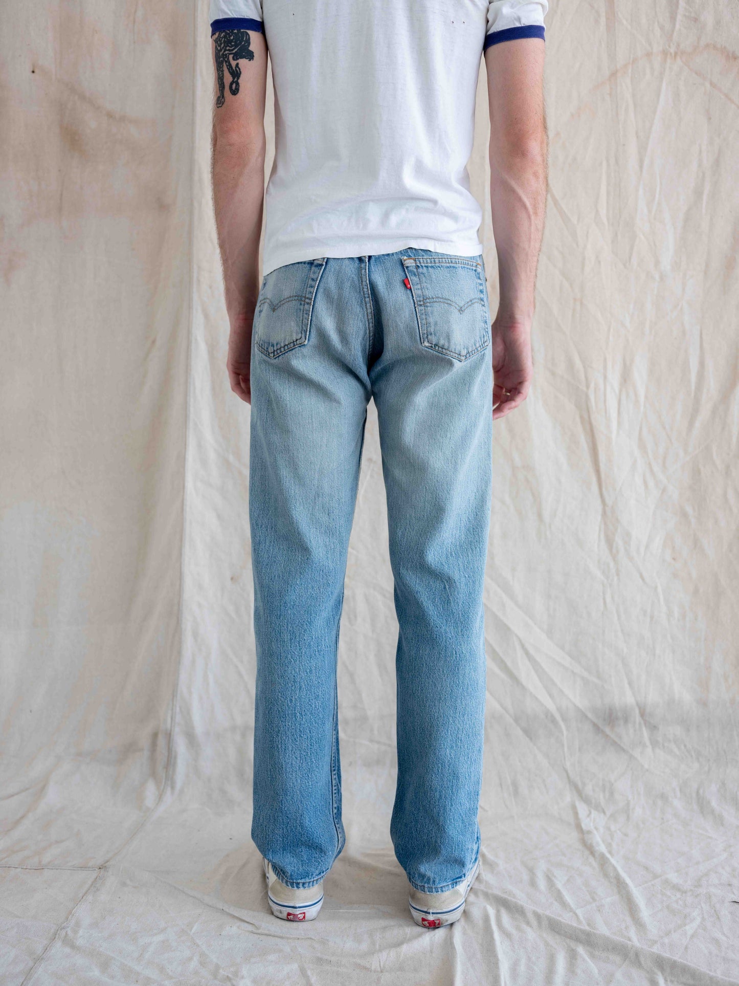 1980’s Lightwash Faded Levi’s 501 33W