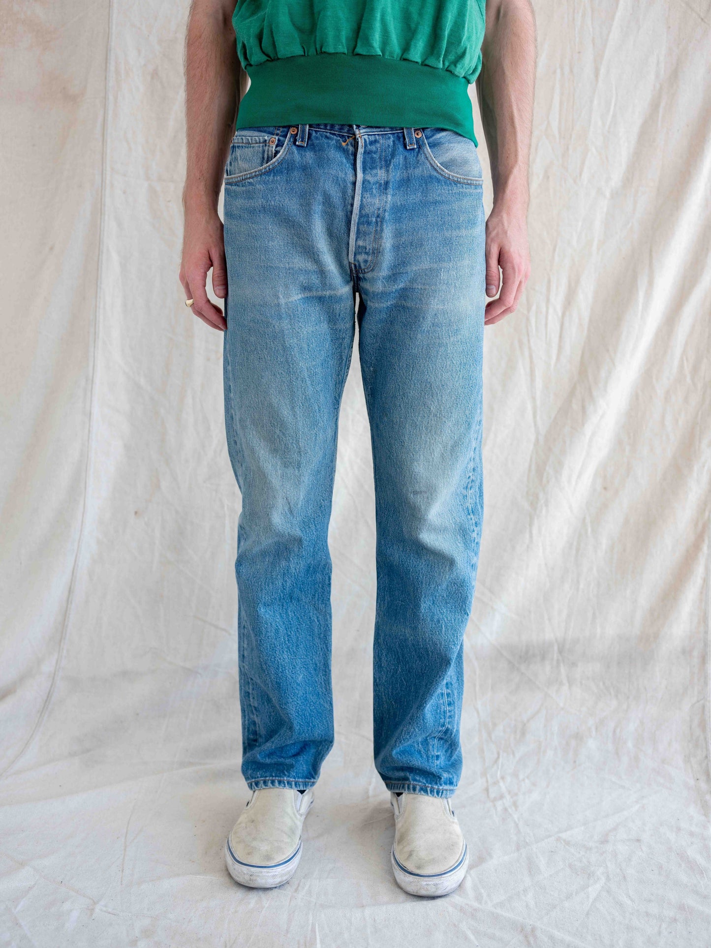1990’s Faded and Whiskered Levi’s 501 33W