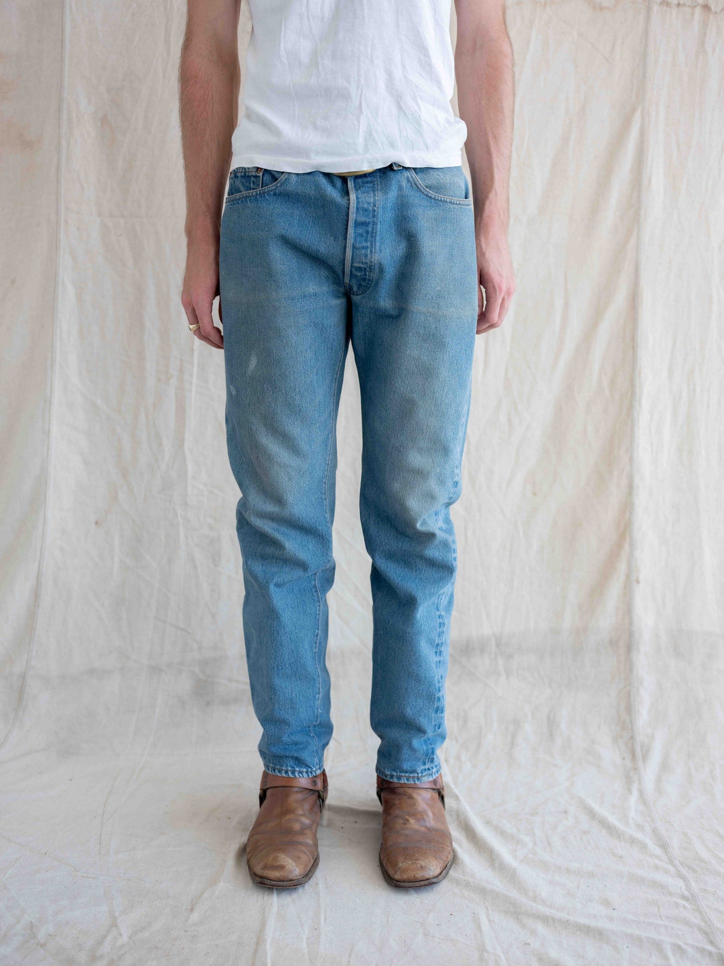 1980’s Light and Dirty Levi’s 501 Redlines 34W