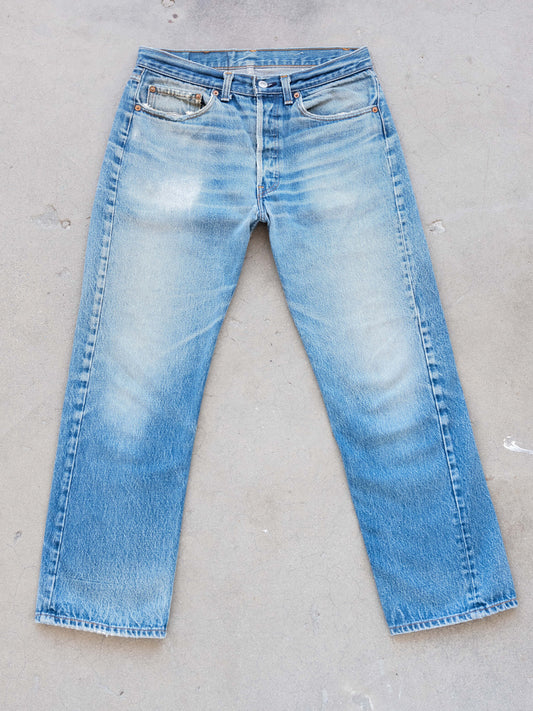 1980’s/1990s Levi’s 501s in a Light Midwash with Whiskering 32W