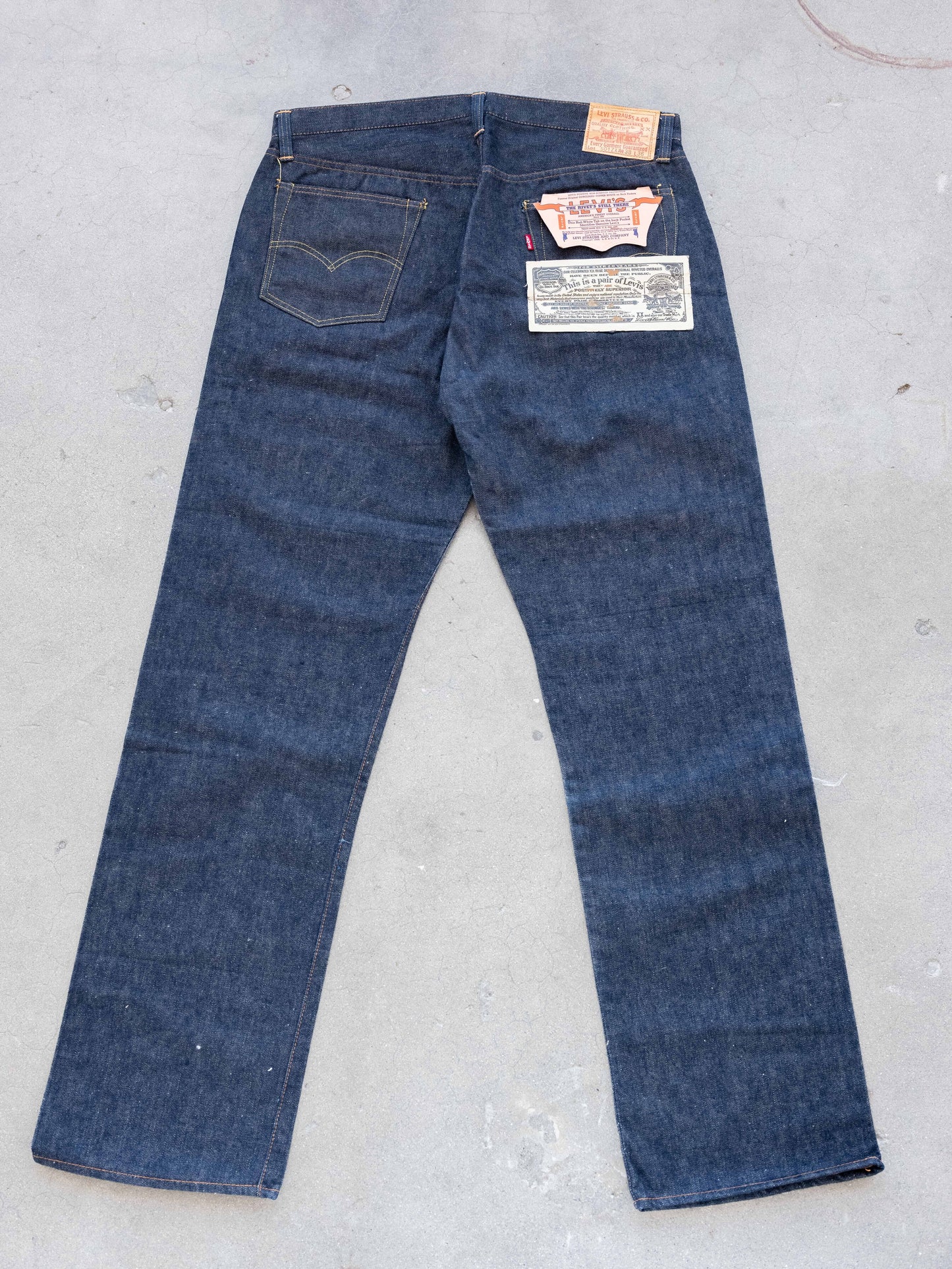 1950's Deadstock Levi's 501ZXX Hidden Rivets with Leather Patch 38W