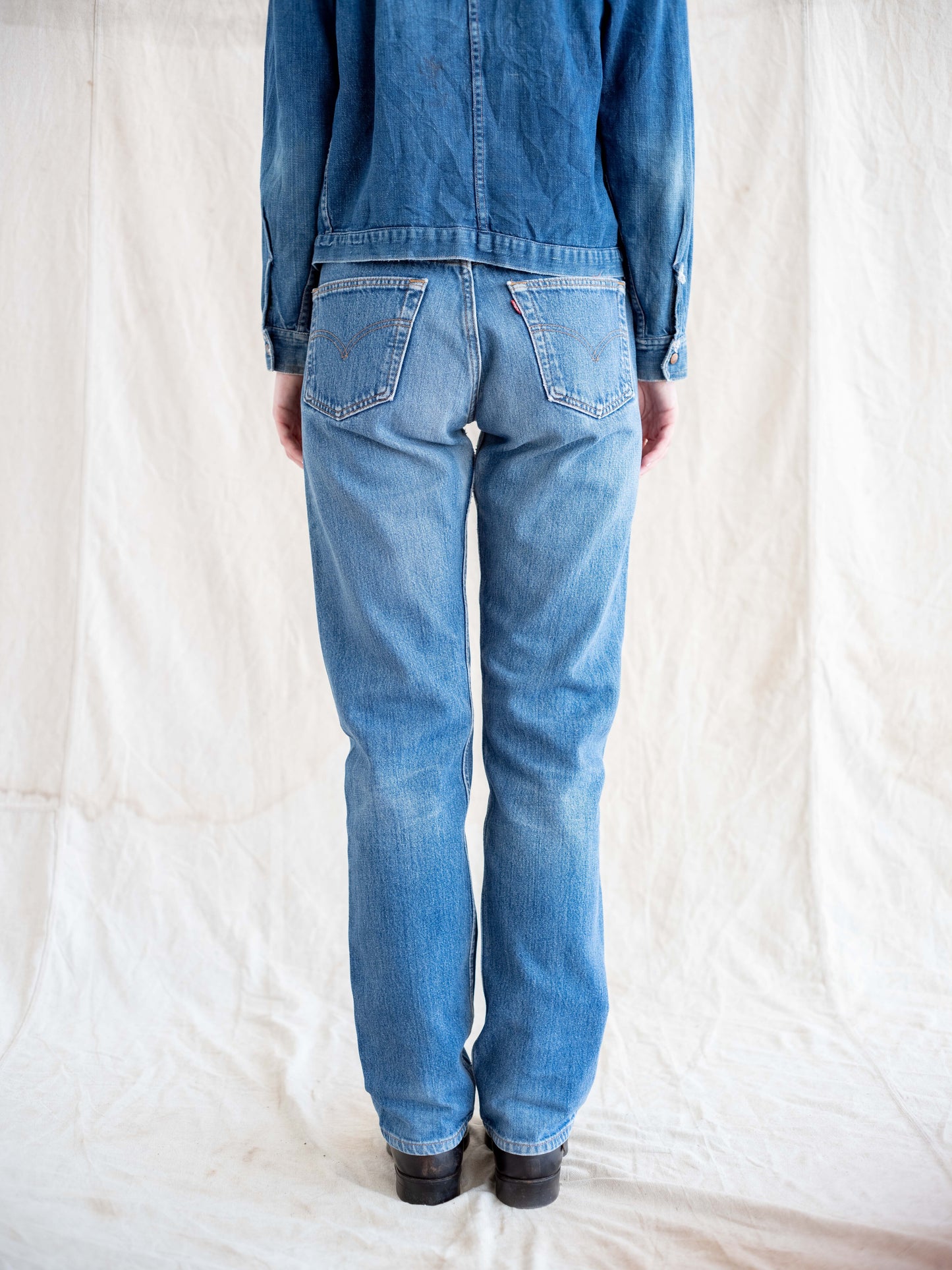 1990’s Levi’s 501s in a Solid Midwash 30W