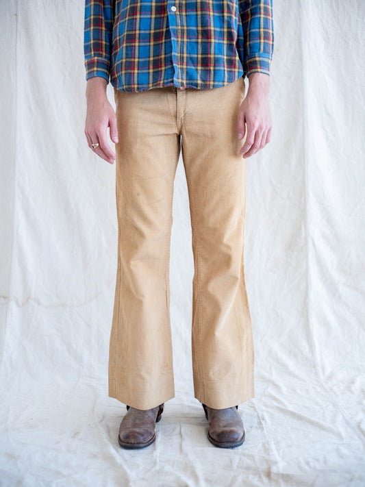 1970’s Levi’s Corduroy Bell Bottoms with Unique Details 32W