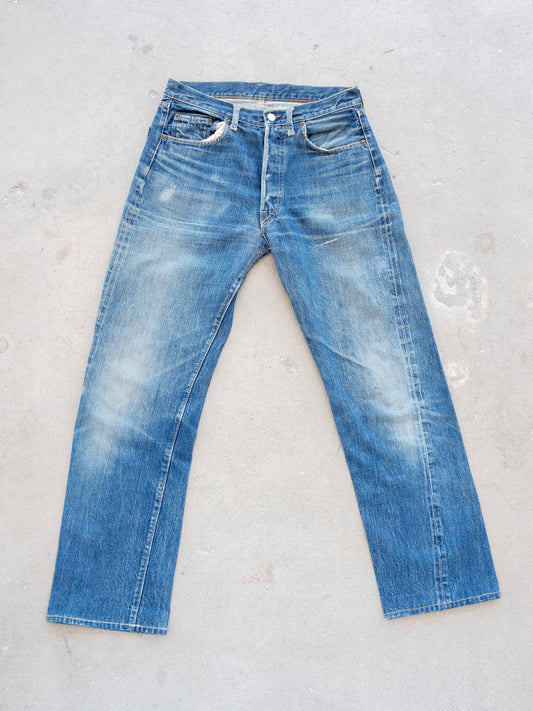 1960’s Levi’s Big E 501 in a Dark Mid with Character 32W