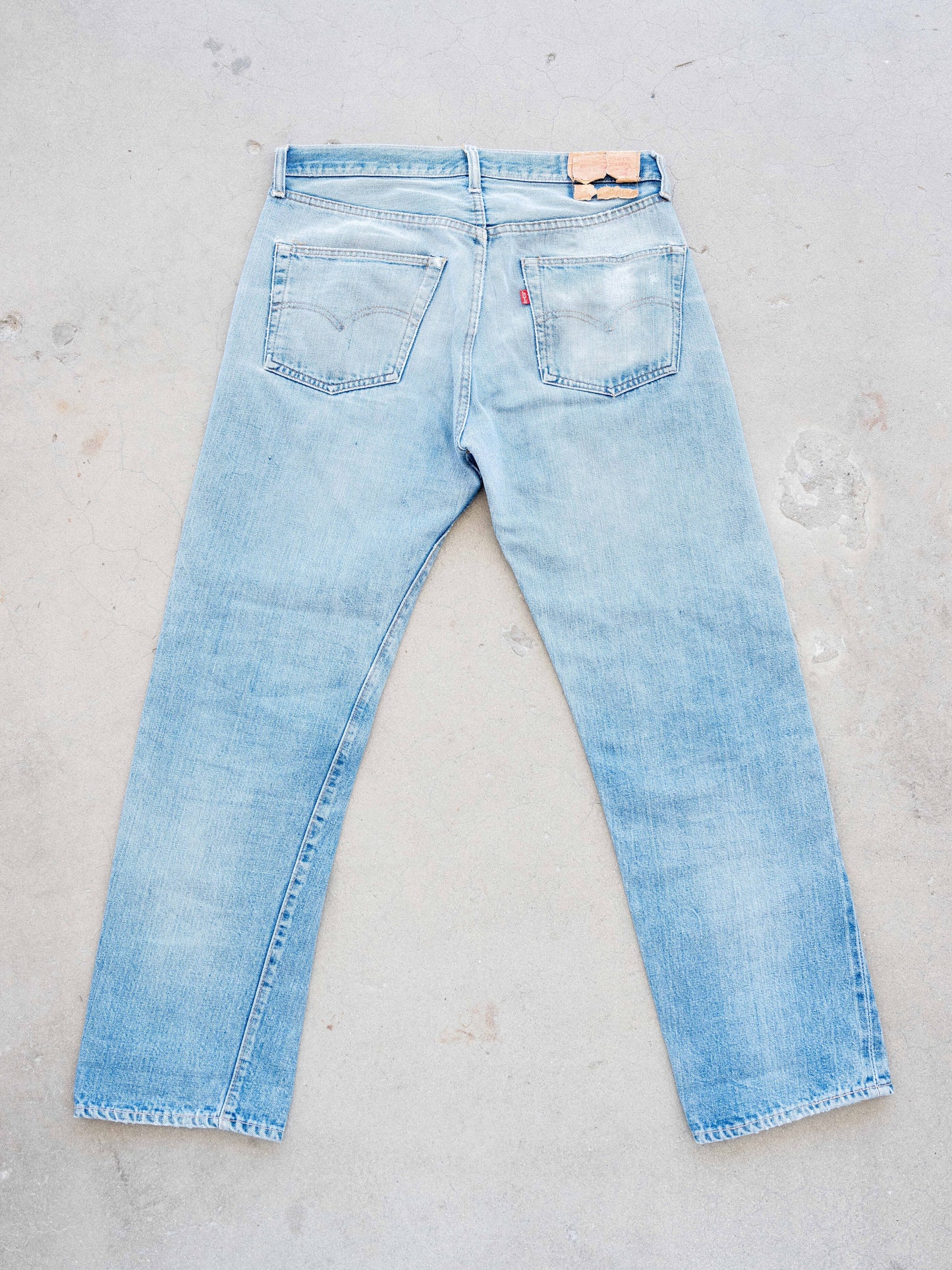 1970’s Levi’s Single Stitch Redline 501s in a Lightwash with Repairs 34W