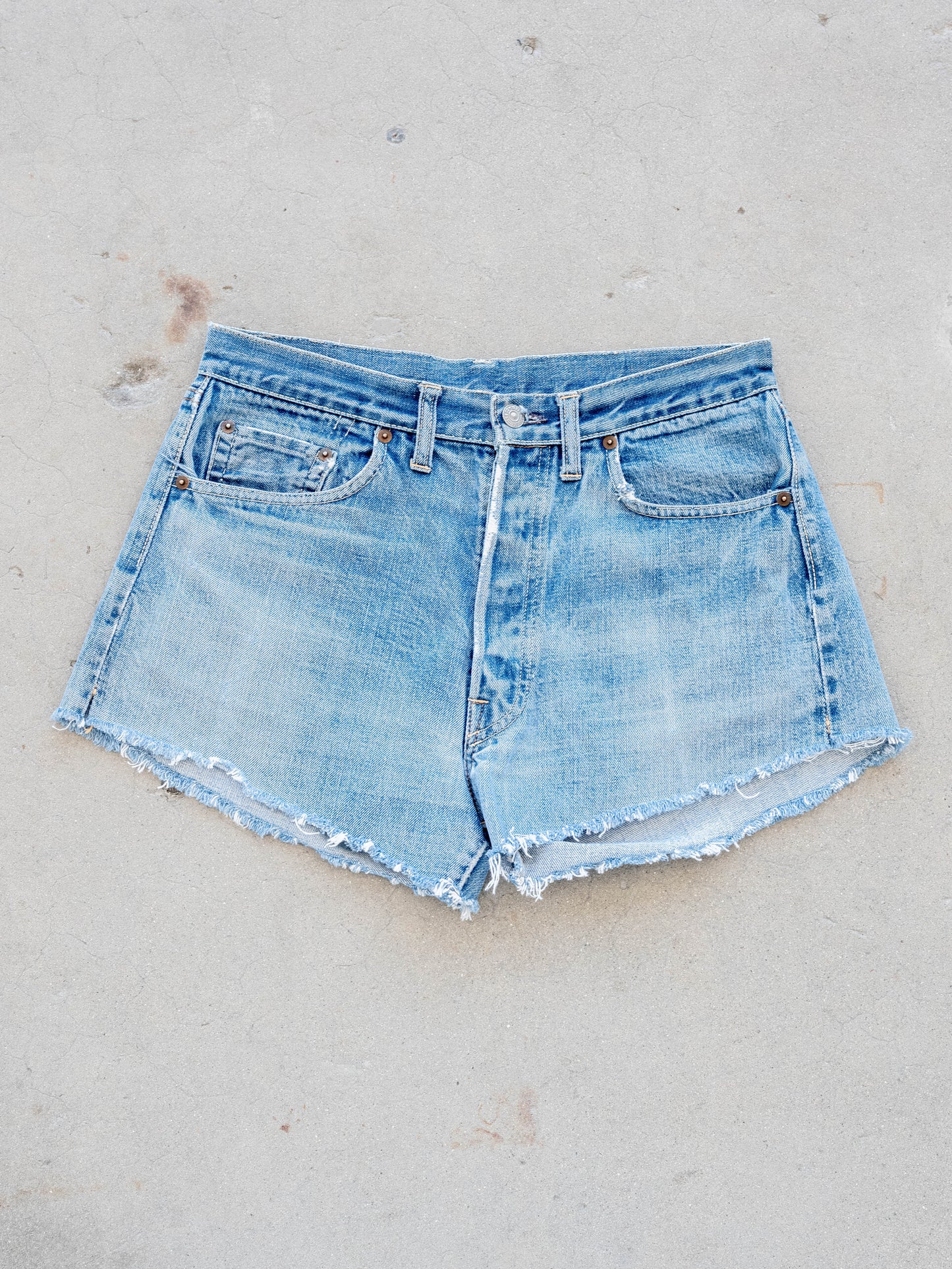 1960’s Levi’s Big E 501 Midwash Cutoff Shorts 31W
