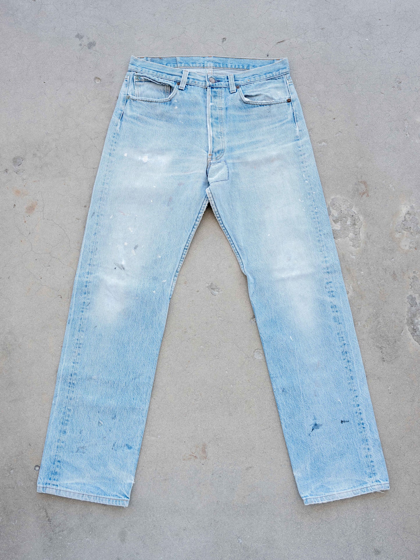 1980’s/1990’s Levi’s 501 Lightwash Painter Style 33W