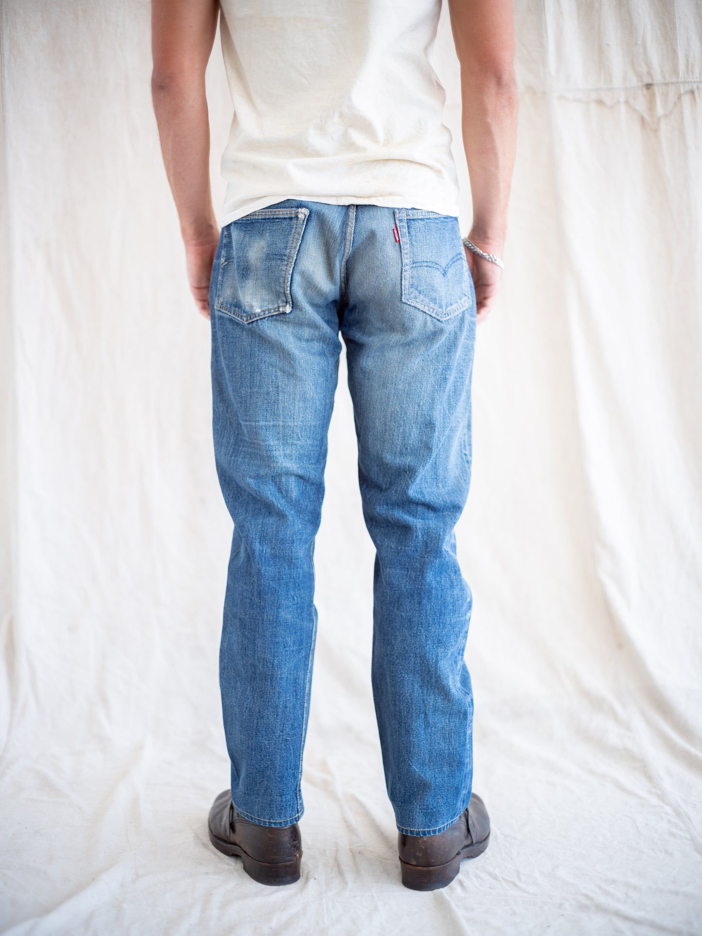 1960’s Levi’s Big E 501 in a Dark Mid with Character 32W