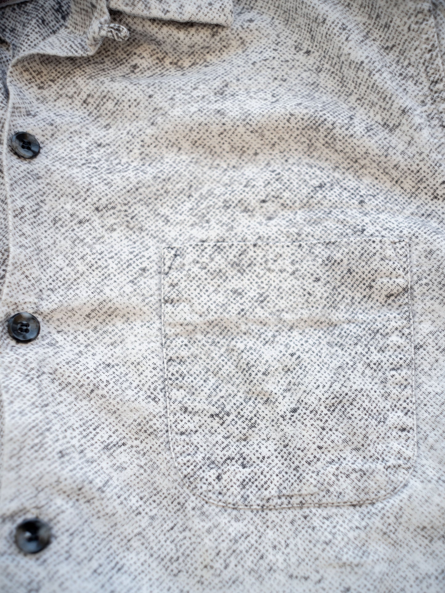 1950’s Rockabilly “Snakeskin” Loop Collar Shirt