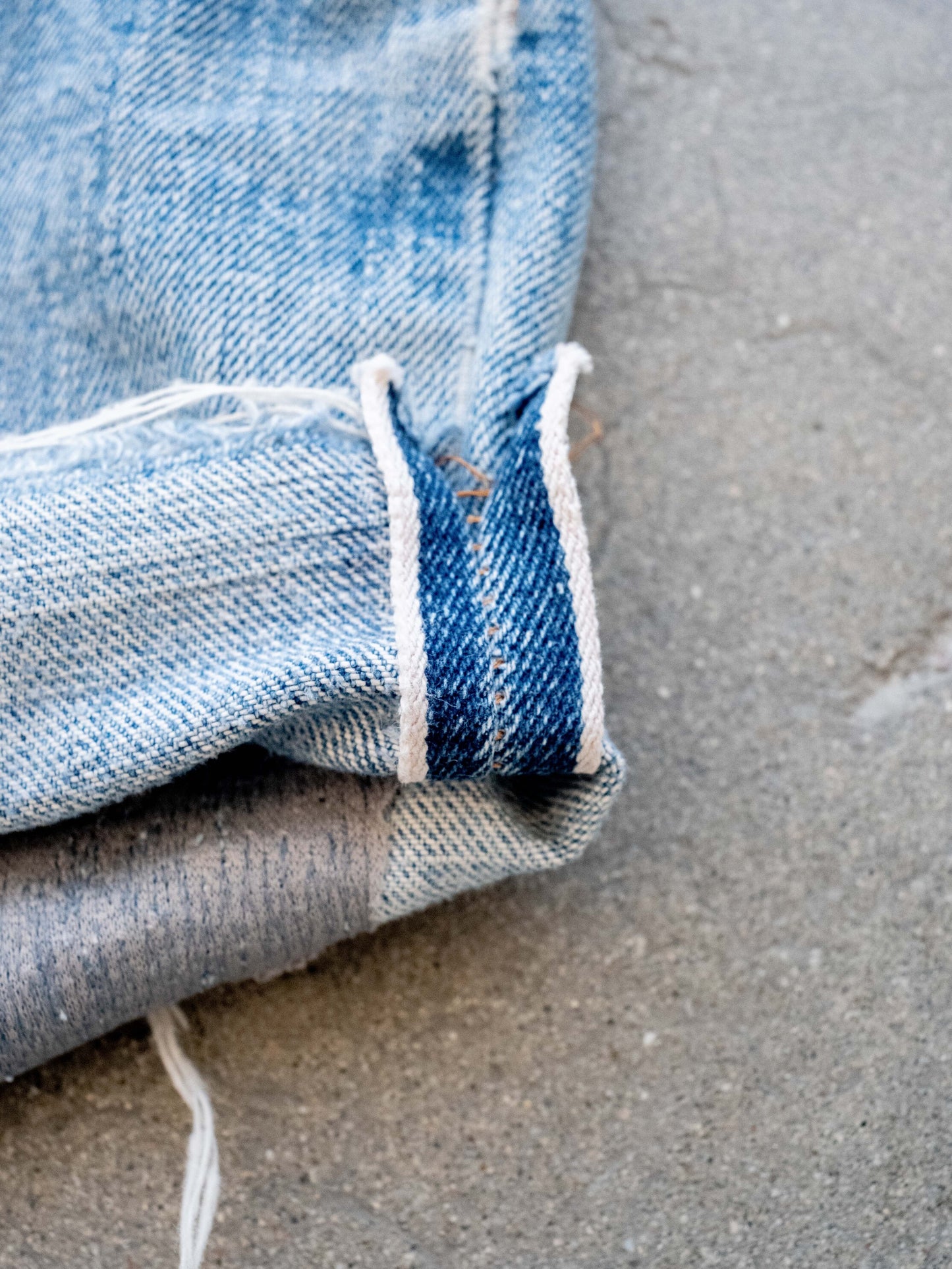 1970’s Levi’s 501s Redline Cutoff Short in a Midwash W32