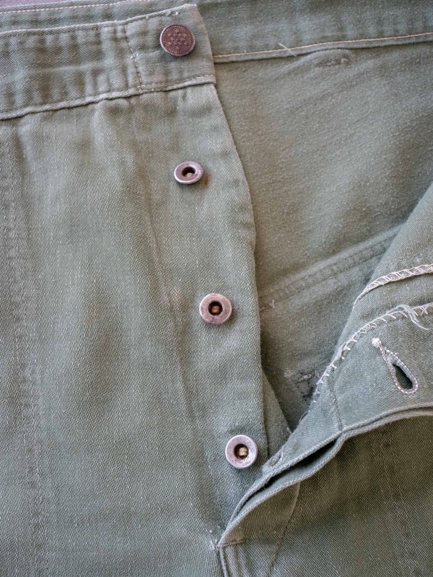 1950’s 13 Star and Donut Button US Military Pants 31W