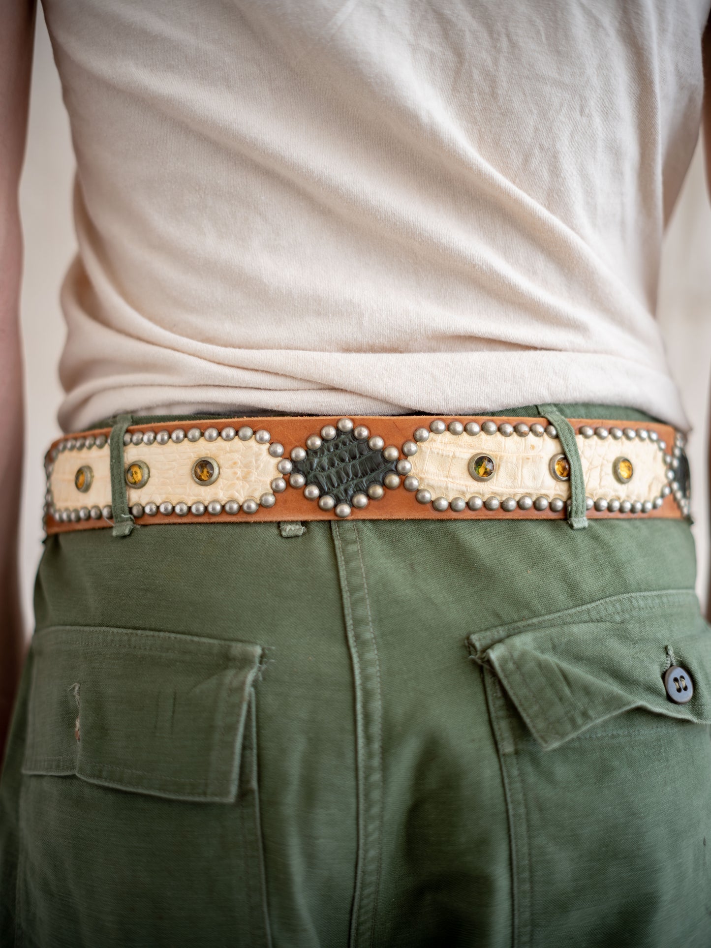 Hollywood Trading Company Brown Studded Crocodile Skin Belt W30/32