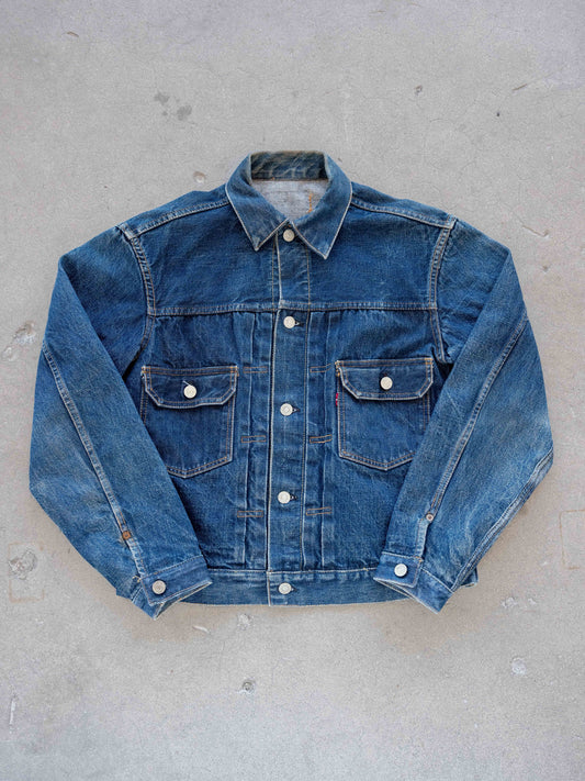 1950's Levi's 507XX Type Two Jacket in a Dark Wash Size 40