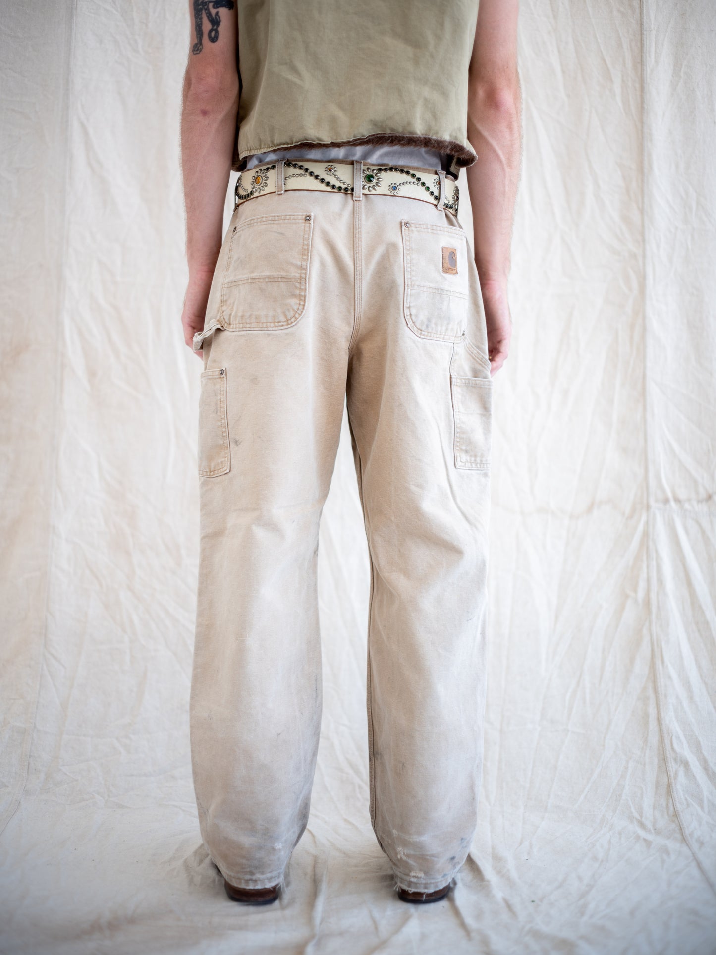 1990’s/200’s Tan Carhartt Doubleknees with Wear and Aging 37W