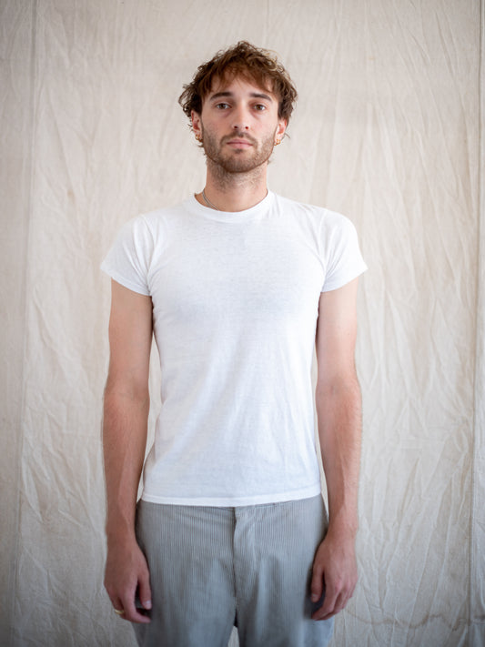 1980’s White Blank Top (Size Small)
