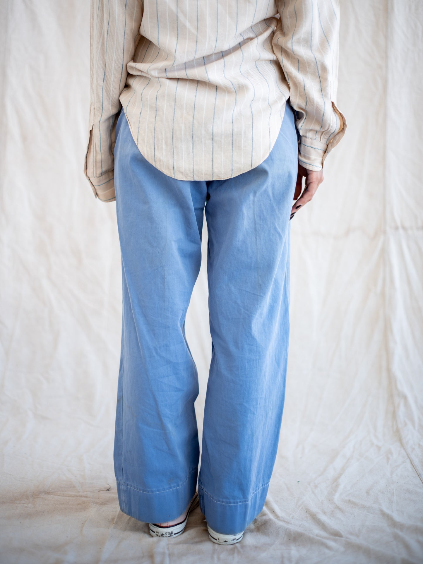 1940’s/1950’s Wideleg Blue Buttonfly Chinos with Wear and Character 31W