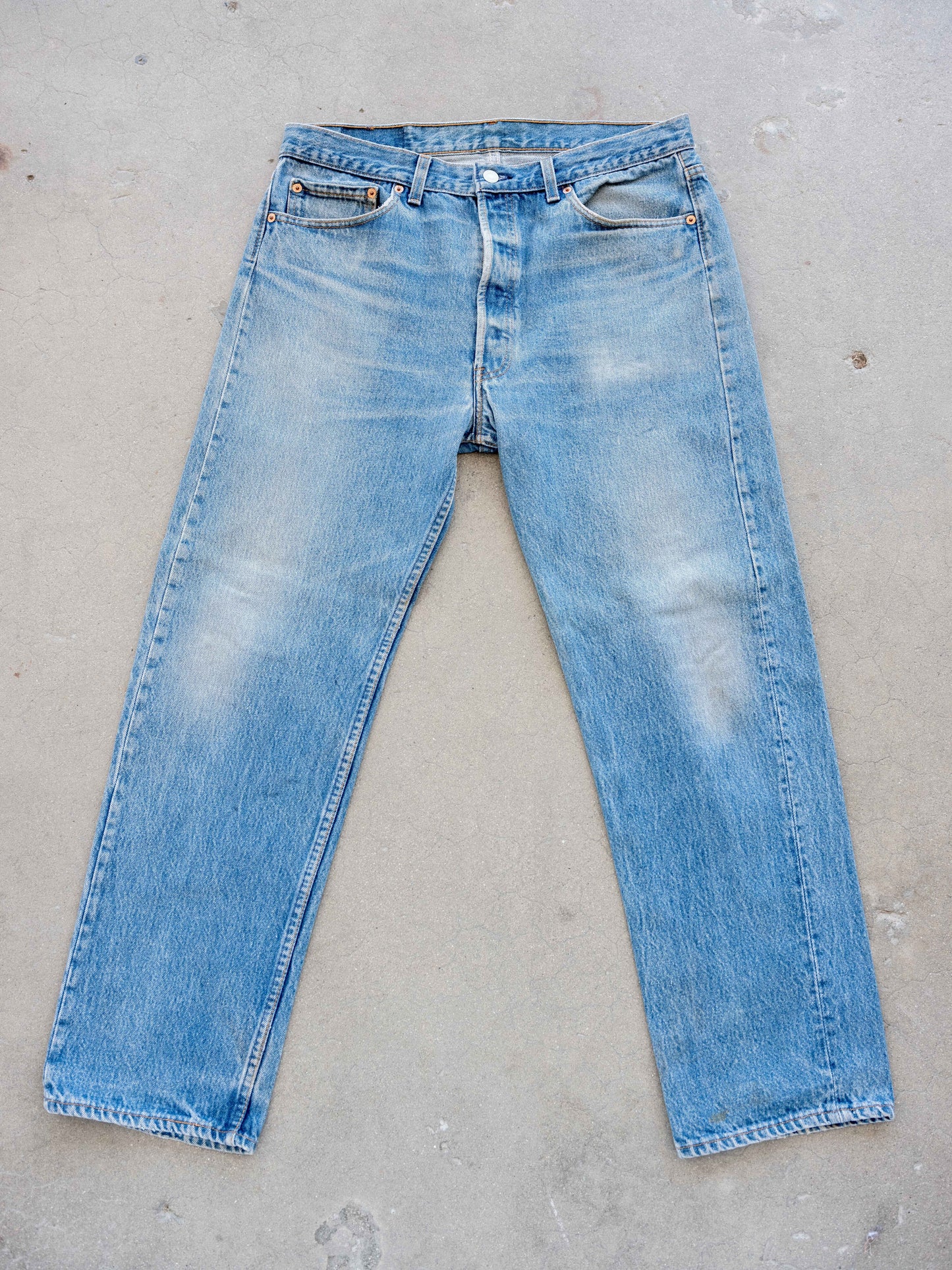 1990’s Levi’s 501s in a Light Mid Wash with Repairs 34W