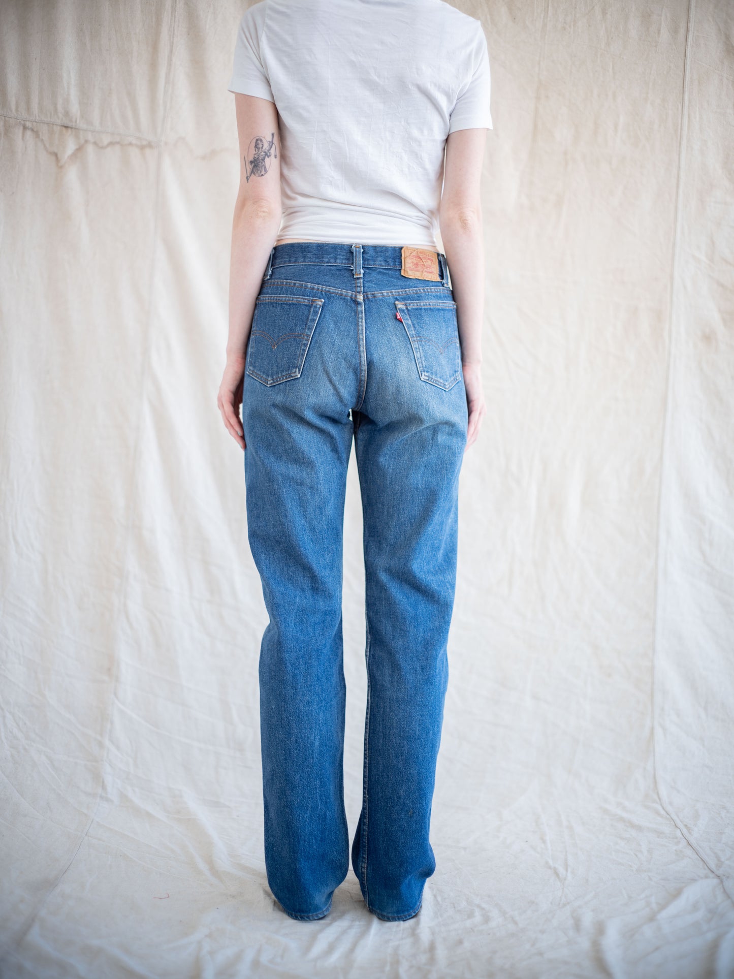 1980’s Levi’s 701s Student Fit in a Darkwash 30W