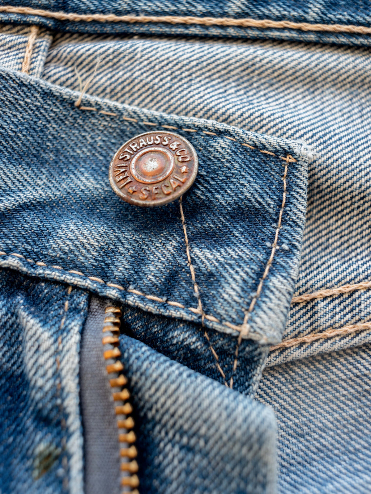 1960’s Levi’s Selvedge Big E 505s in a Light Midwash with Repairs 34W