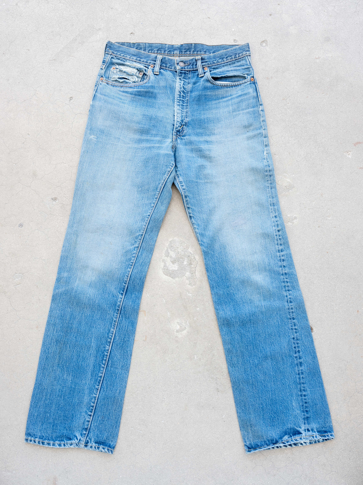 1960’s/1970’s Levi’s Big E 517s in a Midwash 34W