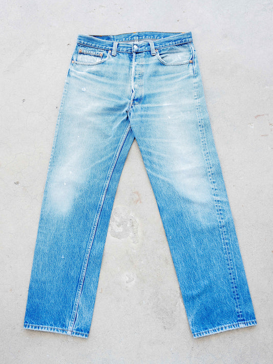 1980’s Levi’s 501s in a Light Midwash with Whiskering and Paint Drops 34W