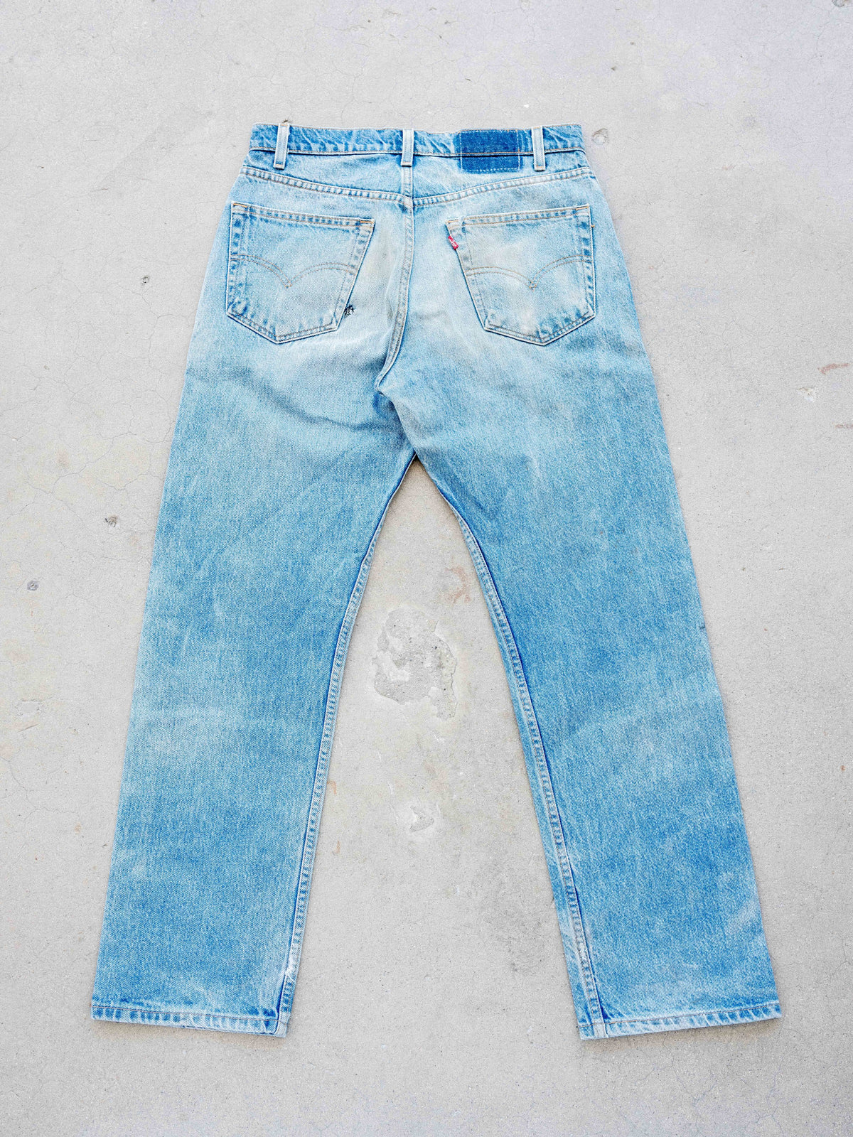 1990’s Levi’s 505s Straight Leg with a Dirt Wash 33W