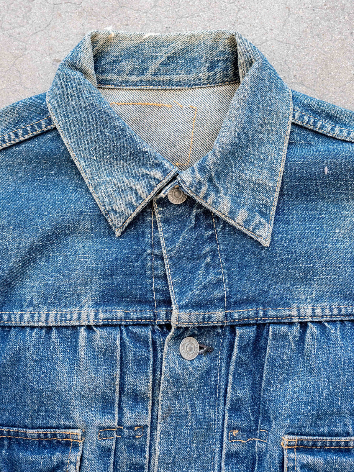 1950’s Levi’s 507XX Type Two Jacket in a Dark Midwash (Size Medium/Large)