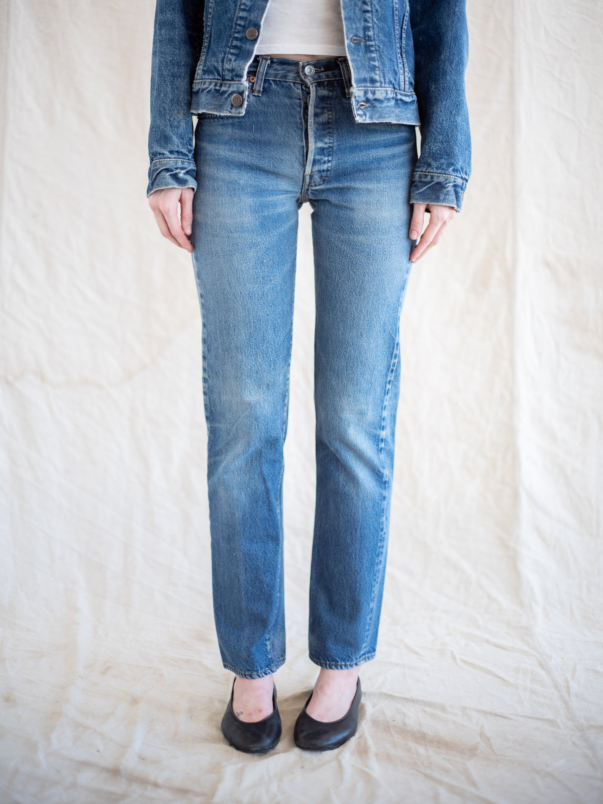 1980’s Levi’s Redline 501s in a Dark Mid Wash with Whiskering 30W