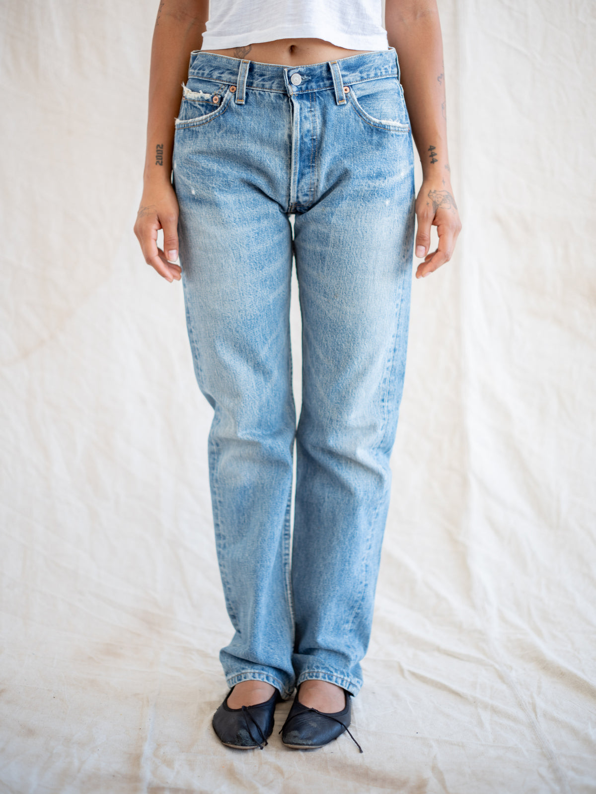 1990’s Levi’s 501s in a Midwash with Lots of Character 29W