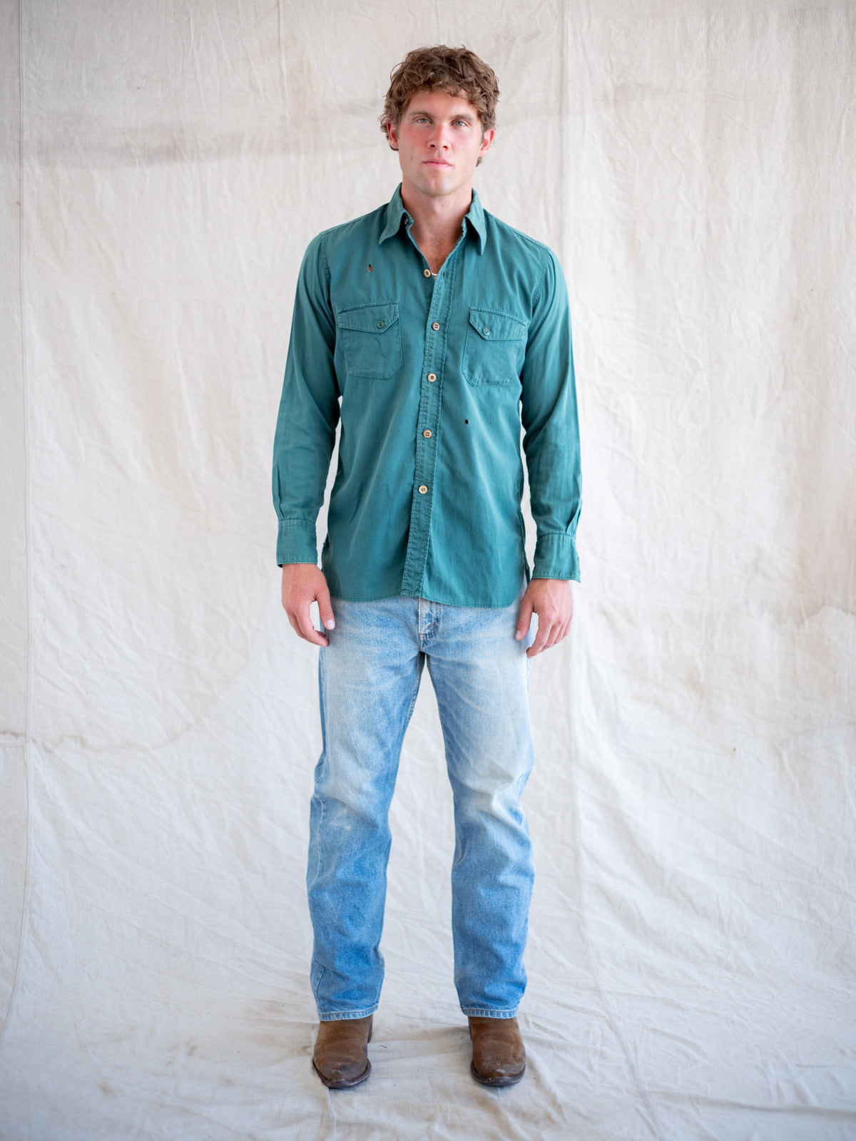 1990’s Levi’s 505s Straight Leg with a Dirt Wash 33W
